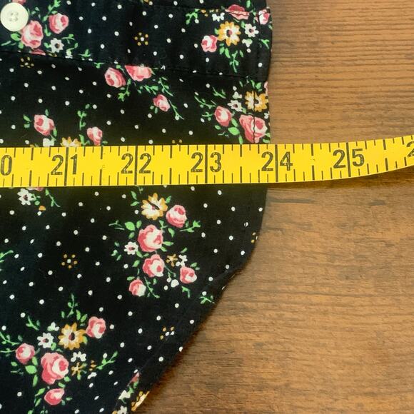 Forever 21 Black Floral Collared Buttoned Long Sleeve Cotton Blouse Size Medium - Picture 6 of 6